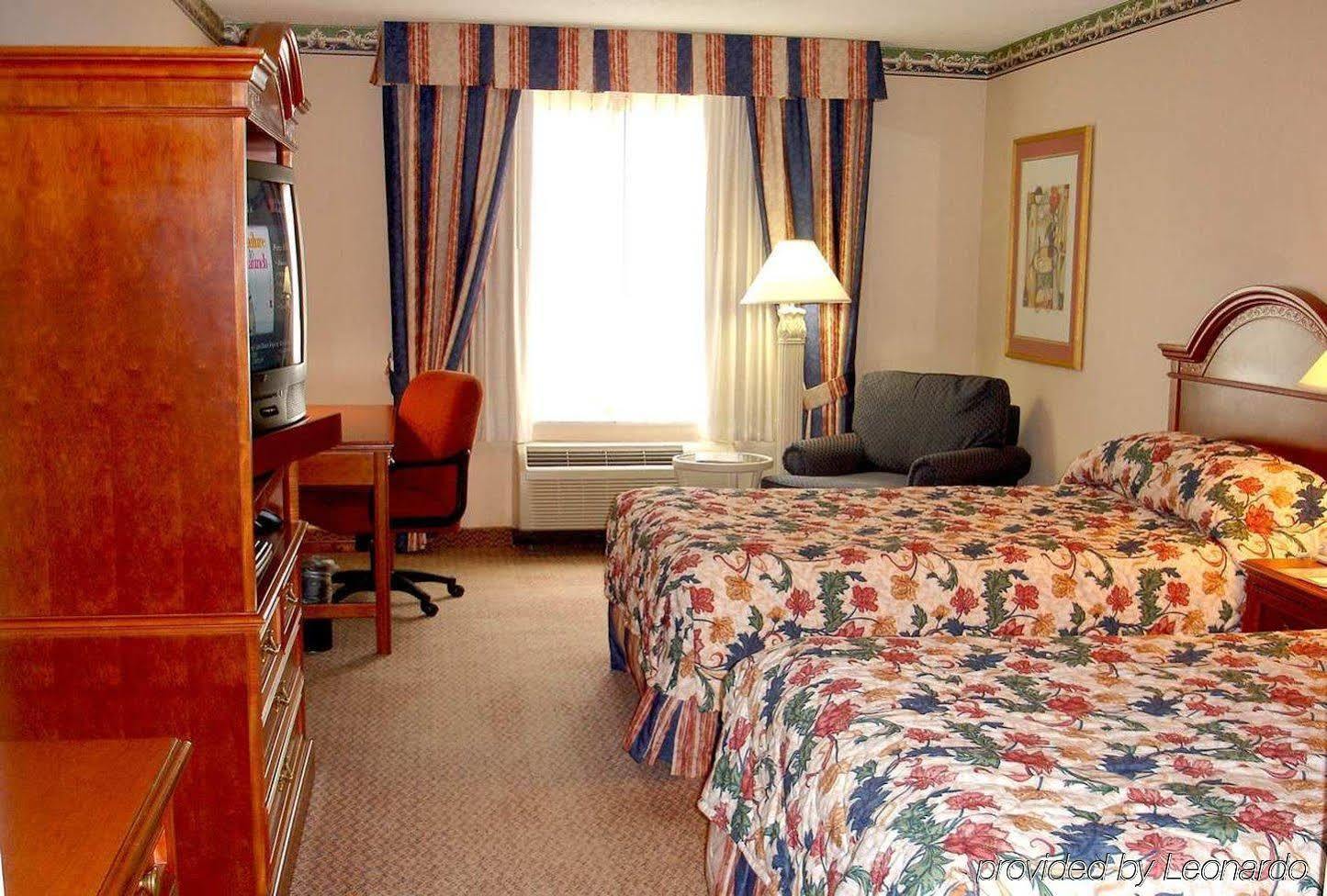 Hilton Garden Inn Μπρίτζγουοτερ Εξωτερικό φωτογραφία